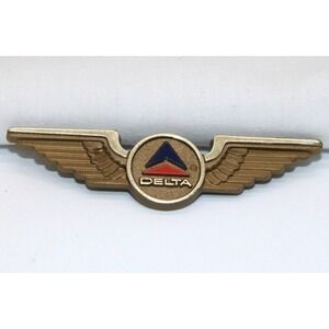 VTG Delta Airlines Plastic Junior Pilot "Kiddie Wings" Pin
